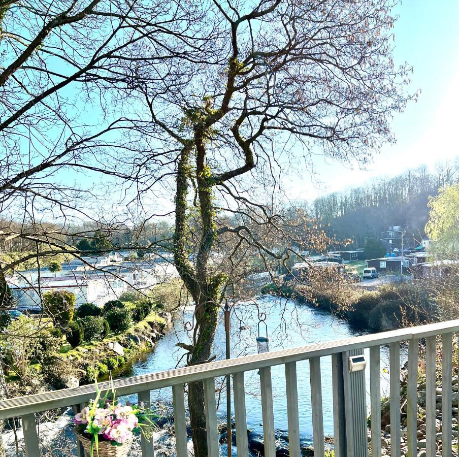 18 River View Chalet-Glan Gwna Holiday Park Caernarfon Eksteriør bilde