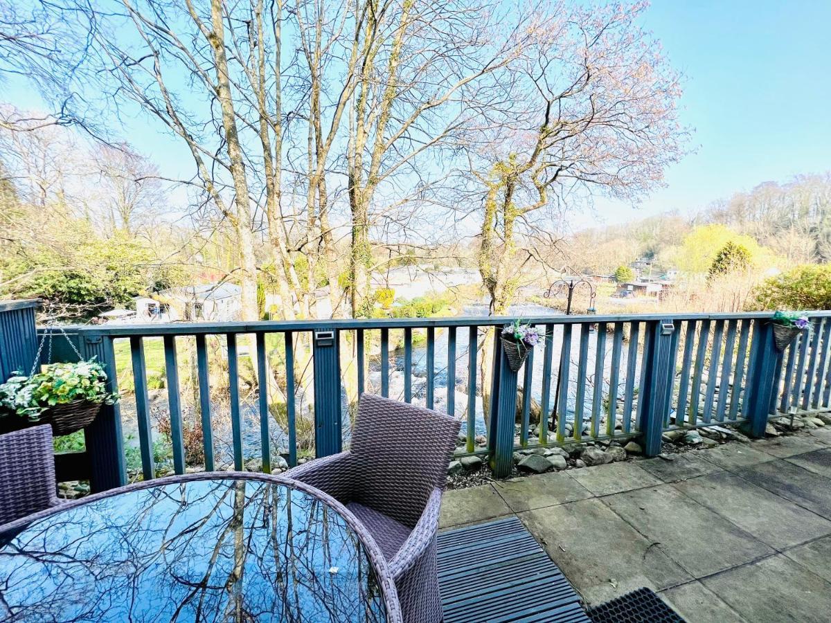 18 River View Chalet-Glan Gwna Holiday Park Caernarfon Eksteriør bilde
